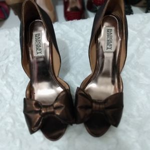 Badgley Mischka Satin Brown dress shoes